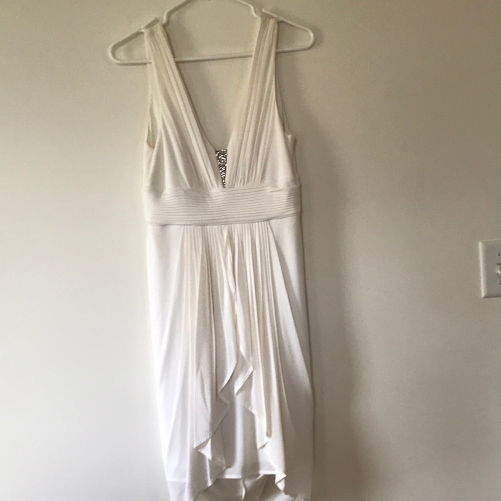 BCBG white dress - Picture 6 of 7